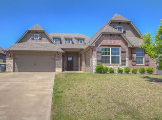 13202 S 20th St, Bixby, OK 74008
