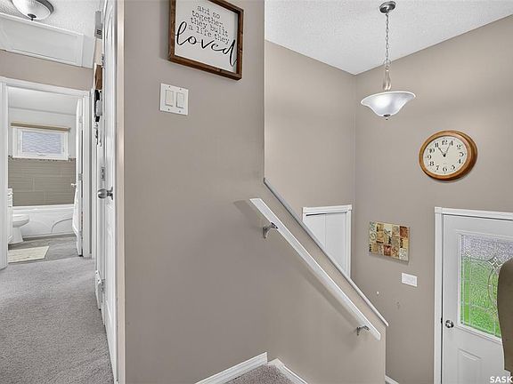 5th image of 1331 Athabasca STREET W