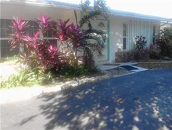 3rd image of 10541 NW 22nd St
