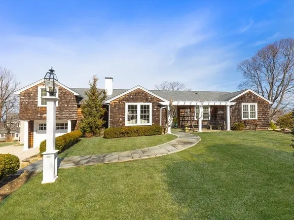 345 Forest Ave, Cohasset, MA 02025