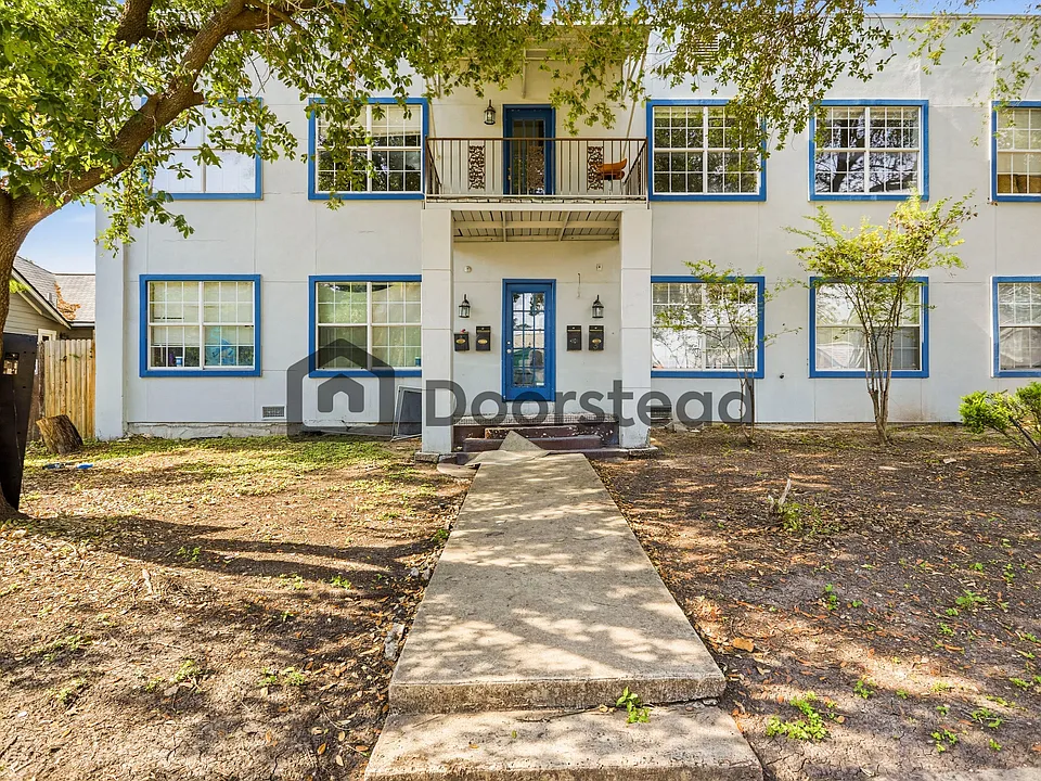 403 Fulton Ave #7