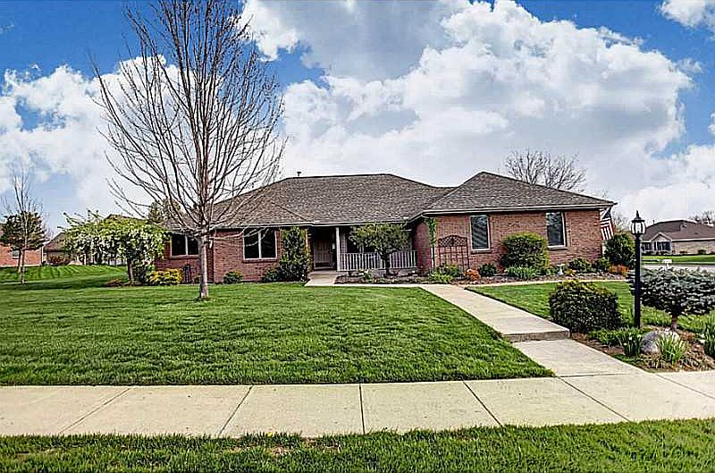 1st image of 1027 York Meadows Dr