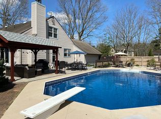 292 Tuckerton Rd, Medford, NJ 08055