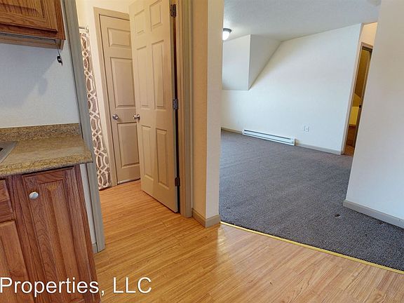 5th image of 838 Park Ave #301