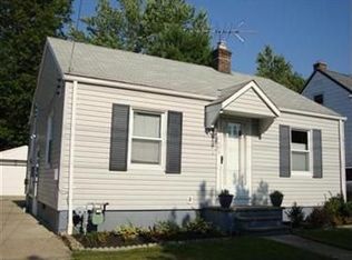 1663 Douglas Rd, Wickliffe, OH 44092