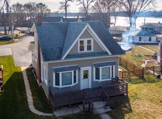25747 W Arcade Dr N, Lake Villa, IL 60046
