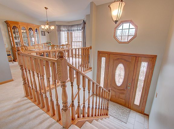 2nd image of 1937 Hardwood Path