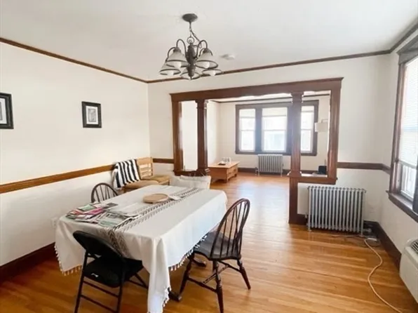 125 Pleasant St #2, Watertown, MA 02472