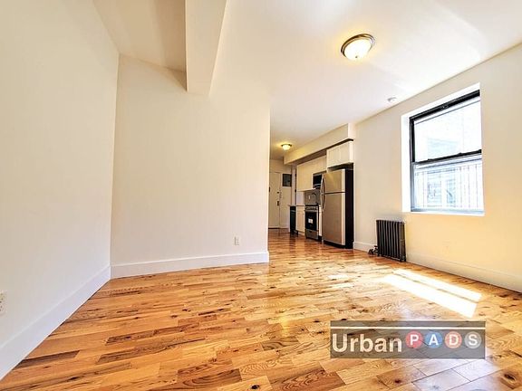 3rd image of 55 Linden Blvd #6R3