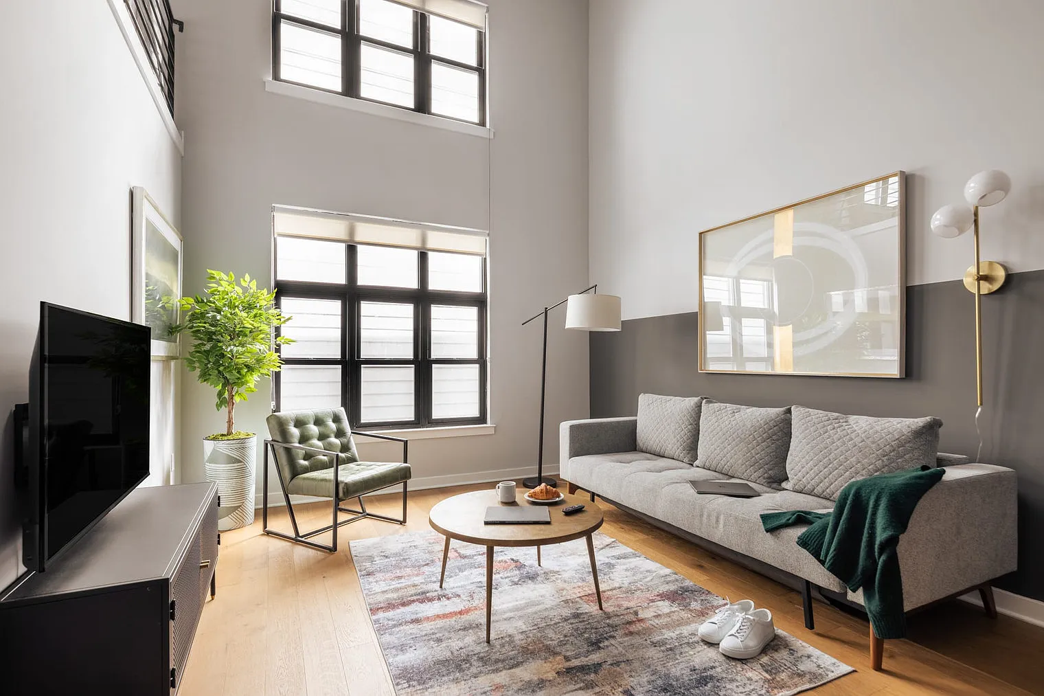 2 bed, 1.0 bath, $6,694 — Photo 1