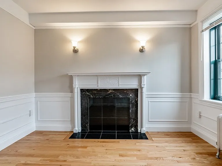 124 Bowdoin St #55 — Photo 3