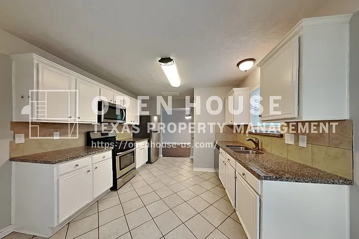 21504 Palace Pines Dr — Photo 5