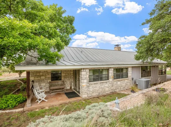 4245 Old San Antonio Rd, Fredericksburg, TX 78624