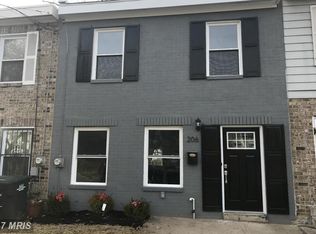 206 56th Pl NE, Washington, DC 20019