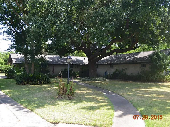 1208 15th Ave N, Texas City, TX 77590