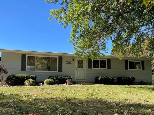 1016 Robert St, Edgerton, WI 53534