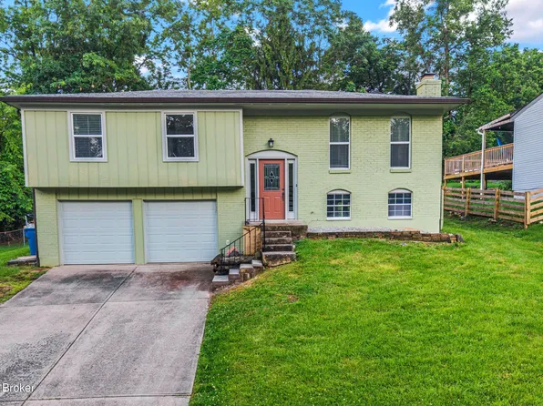 7312 Autumn Bent Way, Crestwood, KY 40014