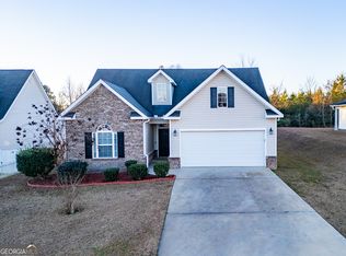 828 Trade Wind Rd, Macon, GA 31206