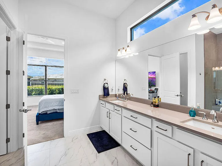 11338 SW Pietra Way — Photo 18