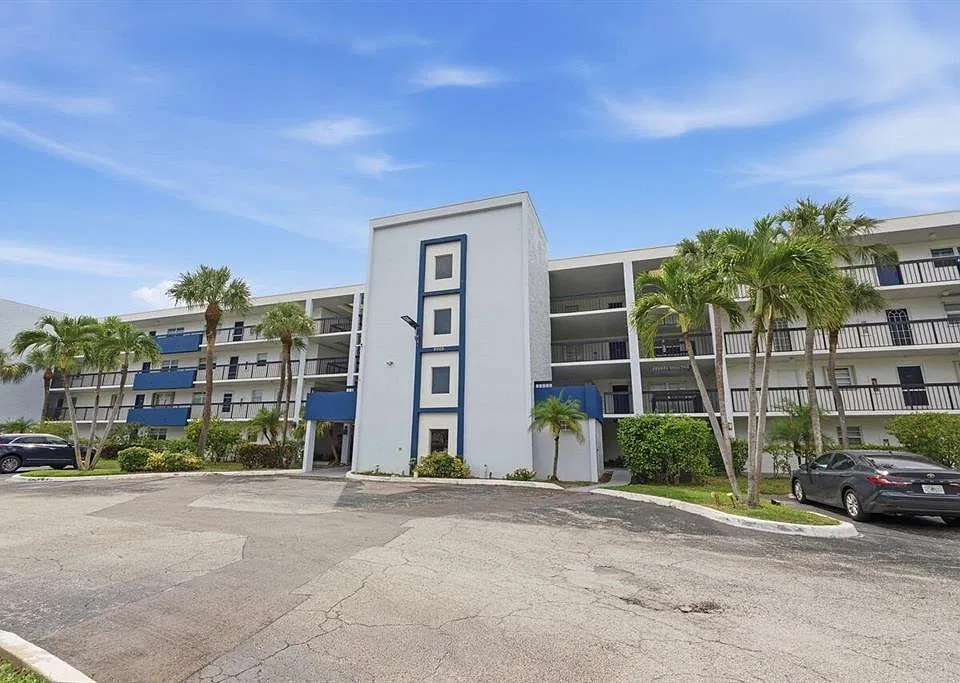 6100 NW 2nd Ave #323