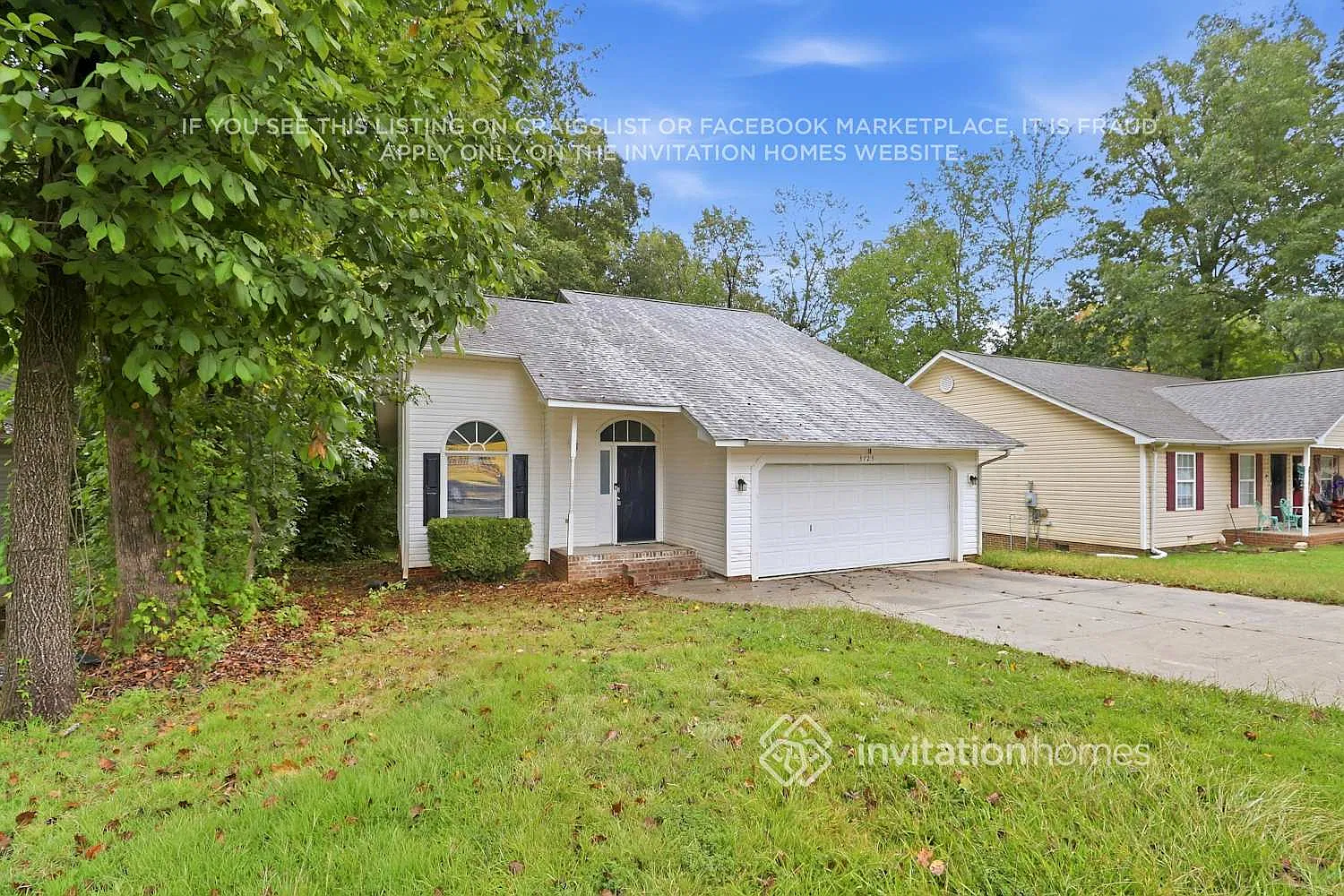 3725 Oakwood Rd Charlotte, NC 28269 — Photo 4