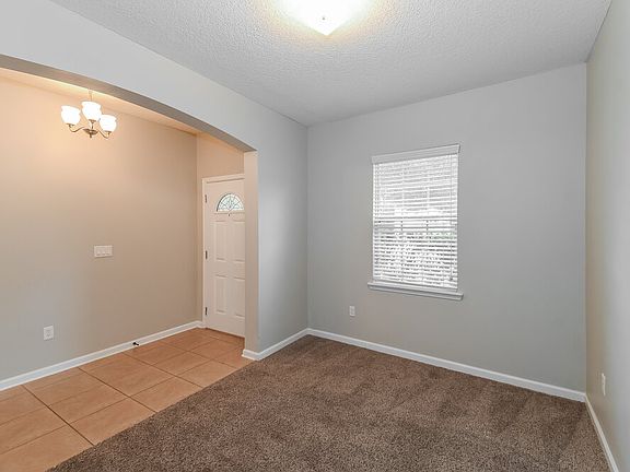 5th image of 11997 Alexandra Dr