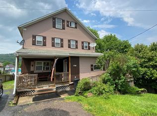 907 Main St, Windber, PA 15963
