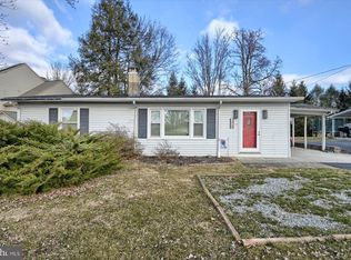 184 Woods Dr, Mechanicsburg, PA
