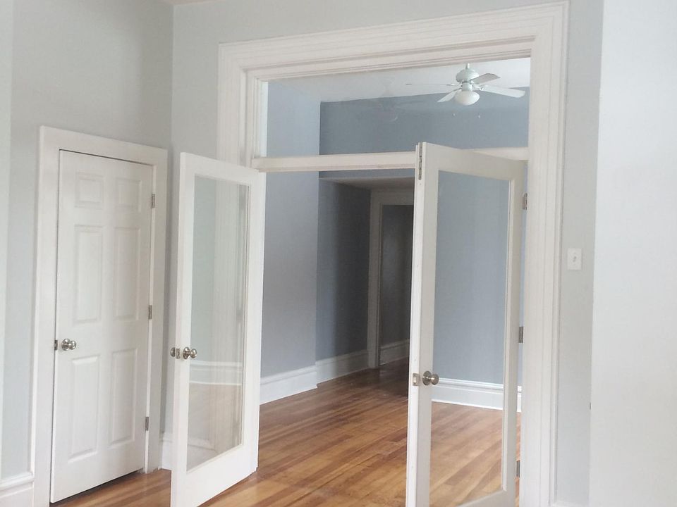 1st image of 3308 Salena St Floor 1