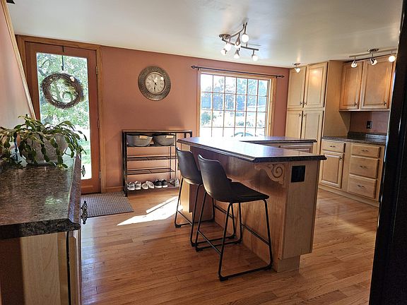 4th image of 438 George Hill Road