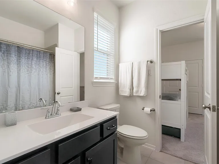 648 Silver Pear Ct — Photo 5