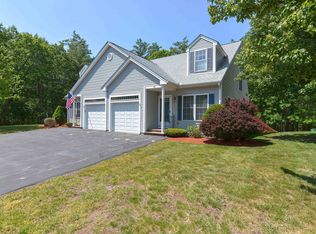 22 Hadleigh Rd, Windham, NH 03087