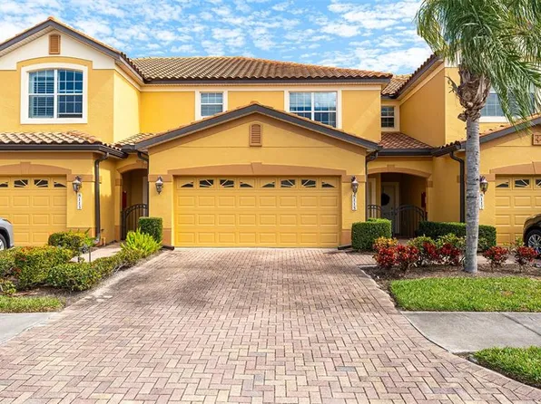 8115 Miramar Way #202, Bradenton, FL 34202