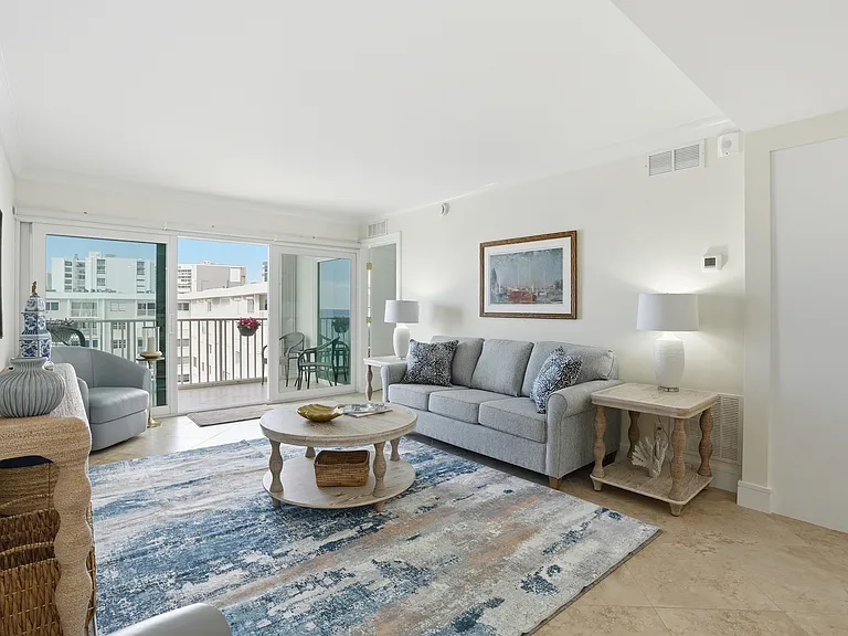 3443 Gulf Shore Blvd N #1 — Photo 16