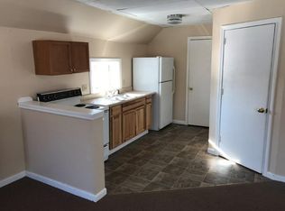 21 Kimball St APT 4, Richmond, ME 04357