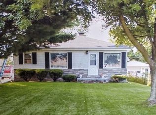 2607 W John St, Champaign, IL 61821