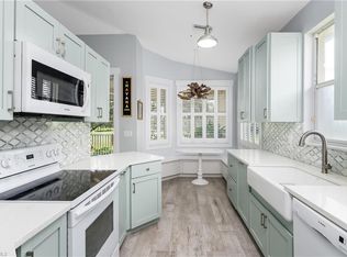 650 Lalique Cir APT 308, Naples, FL 34119