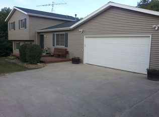56826 395th Ave, Zumbro Falls, MN 55991