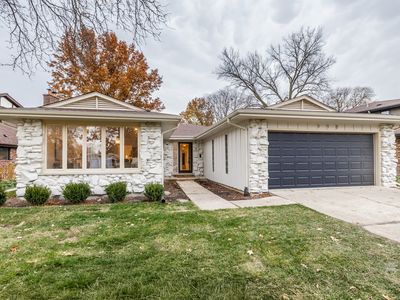 (Undisclosed Address), Western Springs, IL, 60558