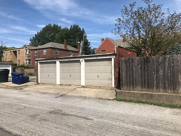 4th image of 1543 Grandview Ave