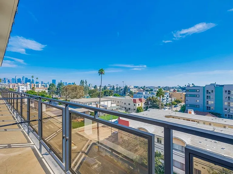 Lux Lofts LA — Photo 7