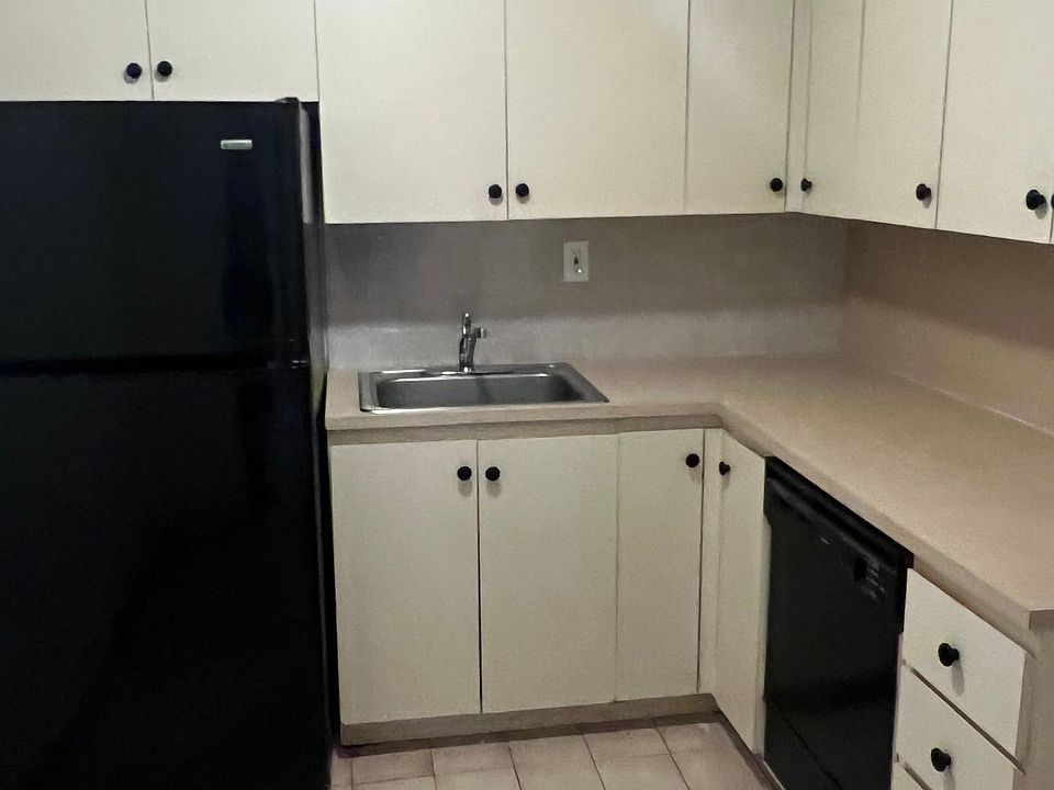 1st image of 4805 NW 7th St APT 301-15