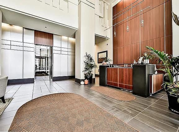 3rd image of 1400 S Michigan Ave APT 2109