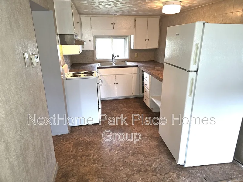 1 bed, 1.0 bath, 600 sqft, $850 — Photo 2