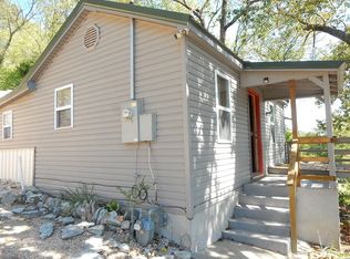 522 3rd St, Anderson, MO 64831