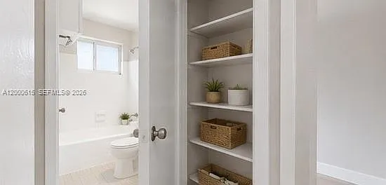 891 SW 5th St #4 — Photo 7