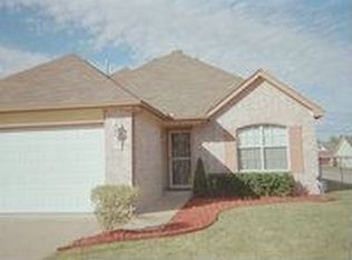 535 E Queen St, Tulsa, OK 74106
