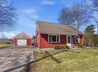 8081 Webster Rd, Freeland, MI 48623