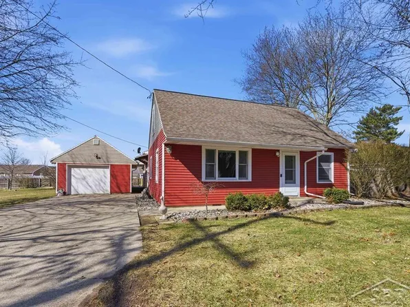 8081 Webster Rd, Freeland, MI 48623