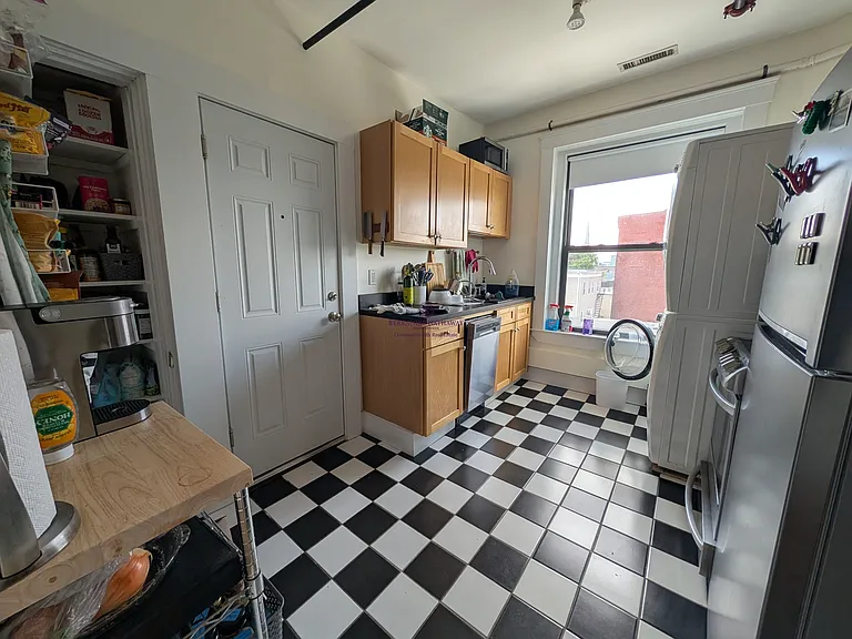 7 Brookline St #8 — Photo 2